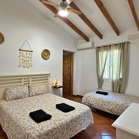 Villa Barbara Piscina Vallada Con Barbacoa By Andaraholidays Malaga Ngoại thất bức ảnh
